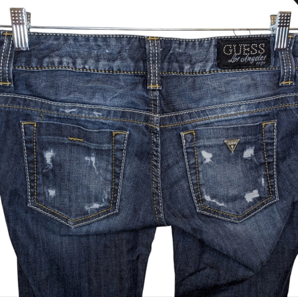 Guess Women’s Daredevil Bootcut Distressed Jeans Size 27 👖🔥 - Picture 10 of 16